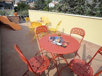Polifemo Etna Bed & Breakfast 2*